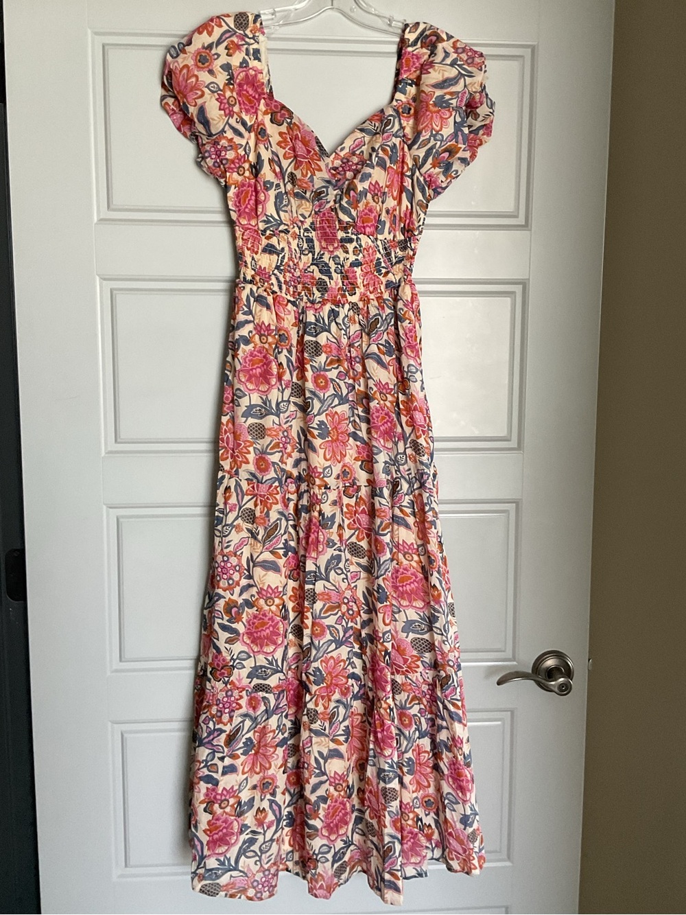 Romantic Escape Floral Dress - Picture 5 of 7